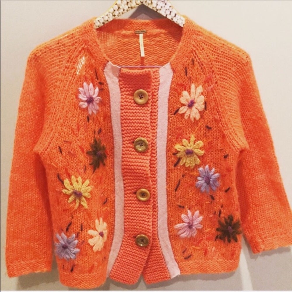 🌼Free People embroidered cardigan🌼